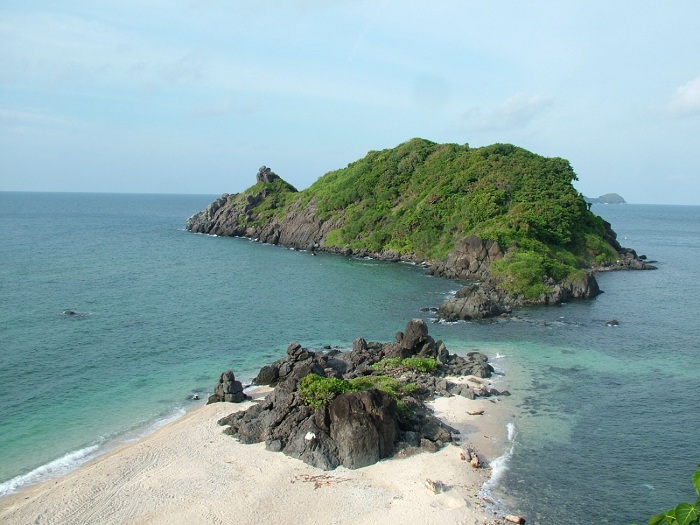 Chiem-nguong-nhung-khoi-da-co-hinh-thu-ky-di-Du-lich-Kien-Giang-Hatienvegasanh-suu-tam.jpg