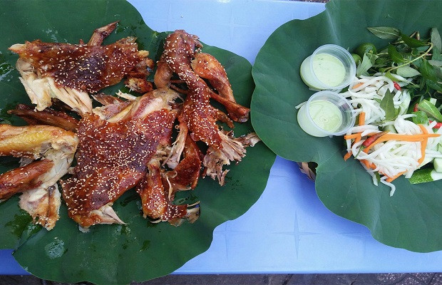 Mon-An-Kem-Hoan-Hao-Cung-Ga-Nuong-Du-lich-Ha-Tien-Hatienvegasanh-suu-tam.jpg