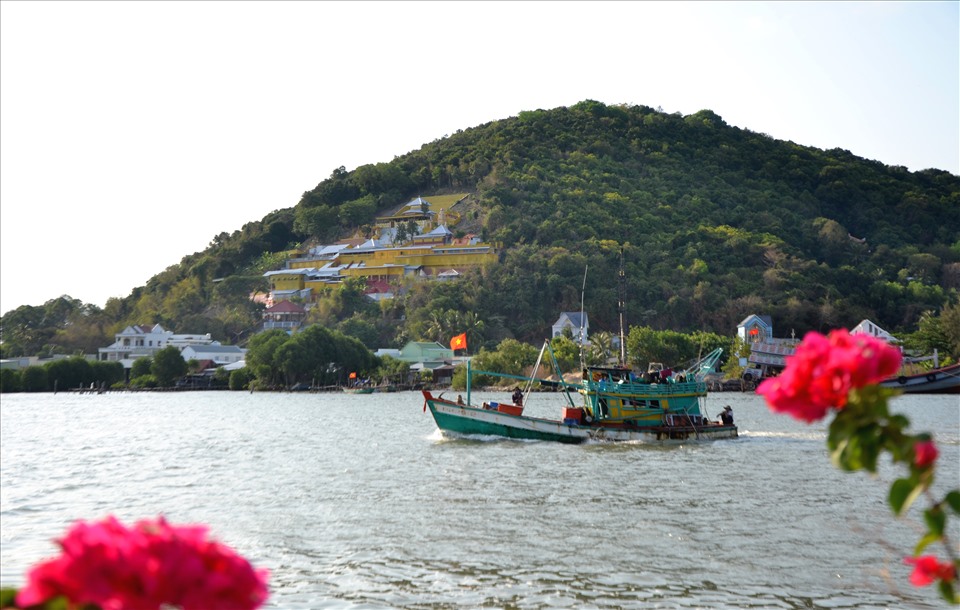 Mot-goc-dam-Dong-Ho-noi-khoi-nguon-thi-hung-cho-Dong-Ho-an-nguyet-Du-lich-Ha-Tien-Hatienvegasanh-suu-tam.jpg