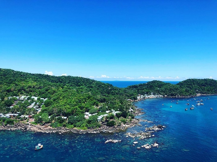 Phuong-tien-duong-di-den-dao-Dua-Phu-Quo-Du-lich-Phu-Quoc-Hatienvegasanh-suu-tam.jpg