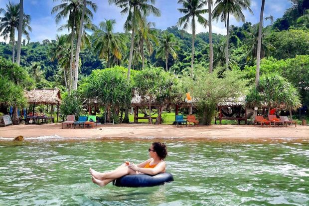 Thoi-diem-ly-tuong-de-kham-pha-dao-Koh-Tonsay-Du-lich-Kampot-Hatienvegas-anh-suu-tam.jpg