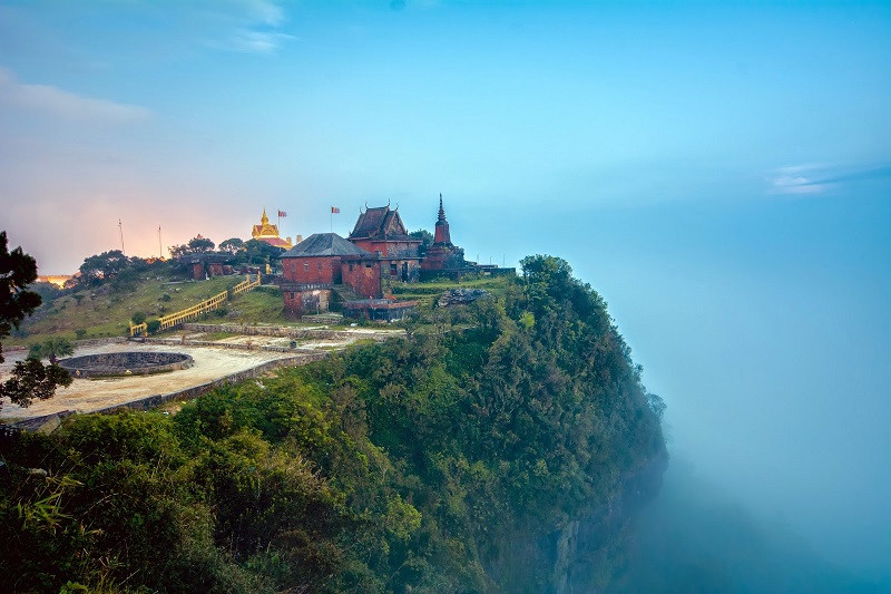 Cao-Nguyen-Bokor-–-Thien-Duong-Trong-May-Du-lich-Kampot-Hatienvegasanh-suu-tam.jpg
