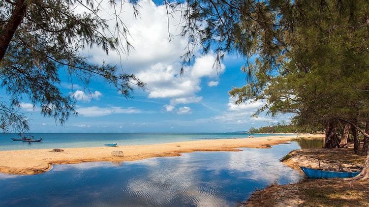 Ket-hop-tham-quan-mot-so-dia-diem-du-lich-gan-Dinh-Ba-Du-lich-Phu-Quoc-Hatienvegasanh-suu-tam.jpg